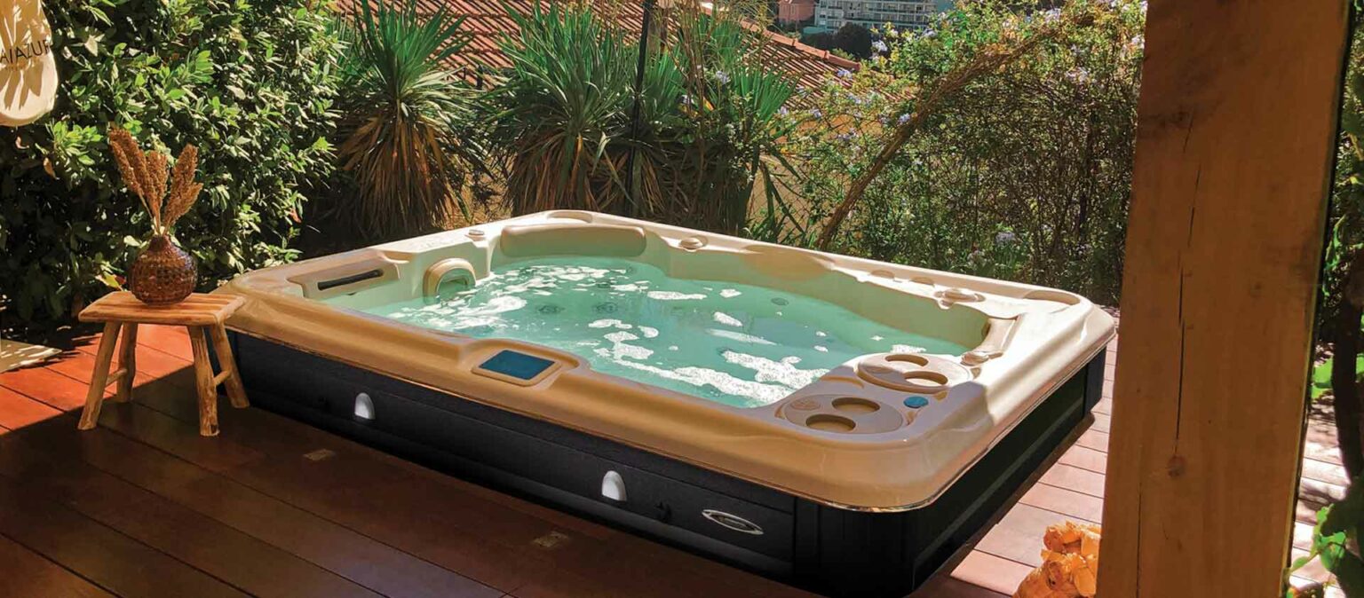 Hydropool Hot Tubs in Courtenay, BC Shop Top Deals