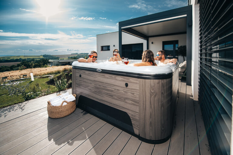 250730 canadiana jkf6211